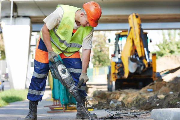 Why are supportive insoles important for work boots?